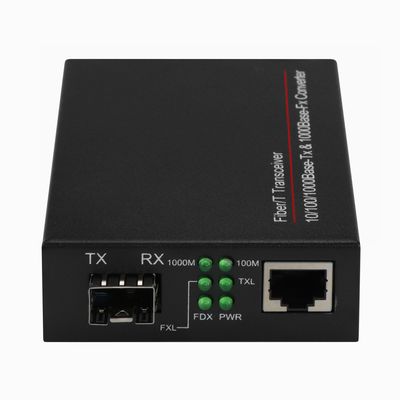 1G SFP Media Converter گیگابیت فیبر نوری اترنت غیر مدیریت شده اندازه کوچک سیاه DC5V CE