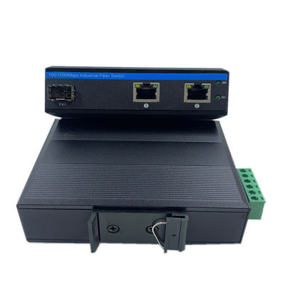 IP40 Din Rail 2 * RJ45 Ports Network Industrial Switch 4KV Ethernet Surge Protection